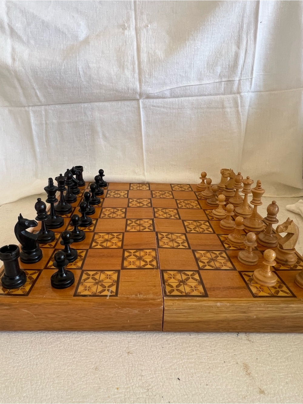Vintage Staunton wooden chess set Stunning - Picture 7 of 13